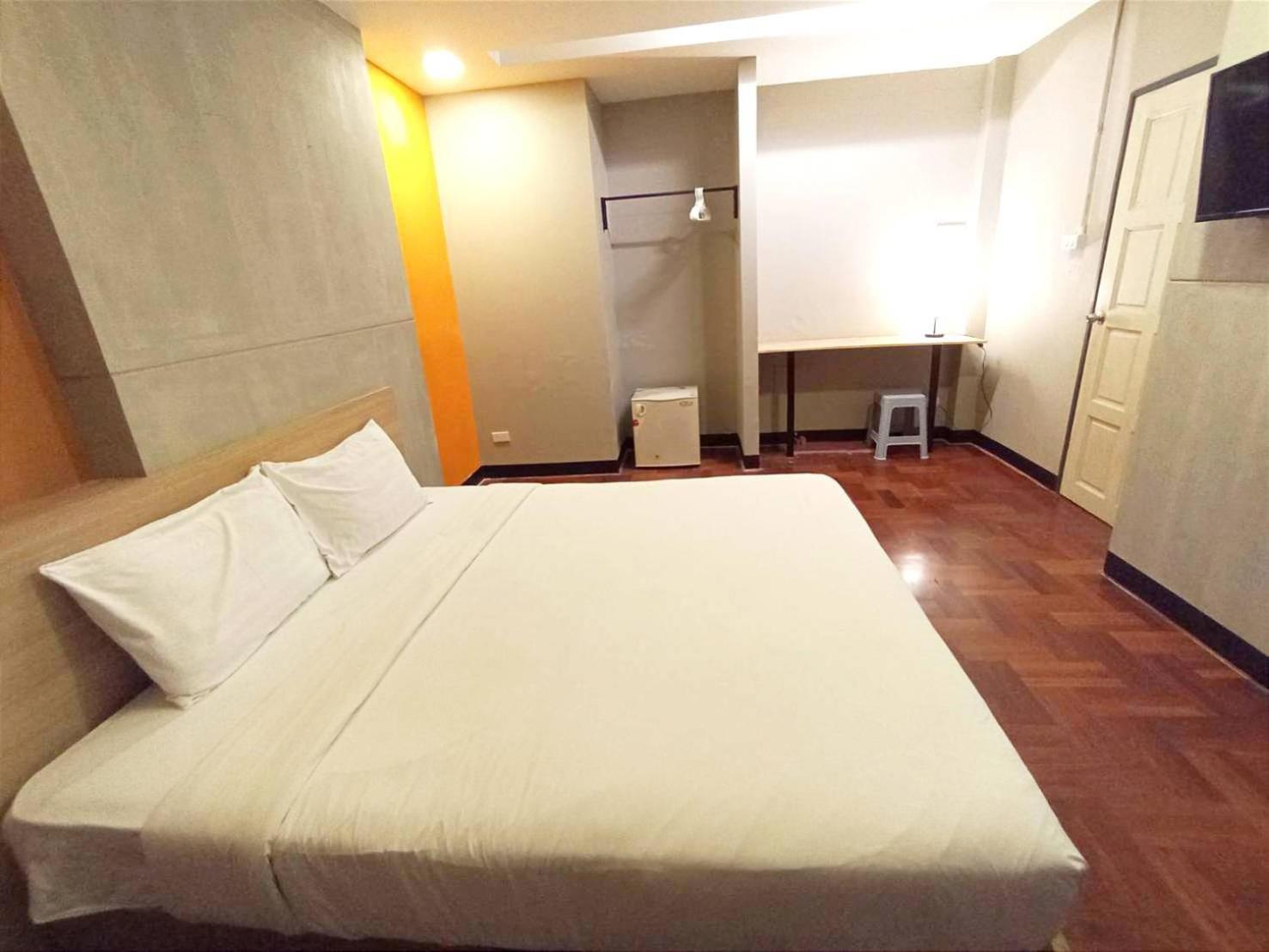 Go Inn Bts Surasak Silom Bkk โกอินน์ บีทีเอส สถานีสุรศักดิ์ Bangkok Exterior photo